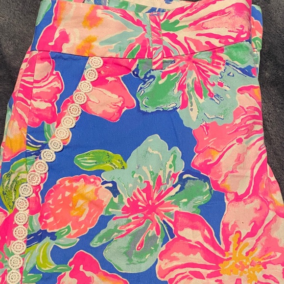 Lilly Pulitzer High Waist Floral Shorts - Vibrant Multicolor - Picture 5 of 9